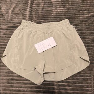 Lululemon size 12 shorts